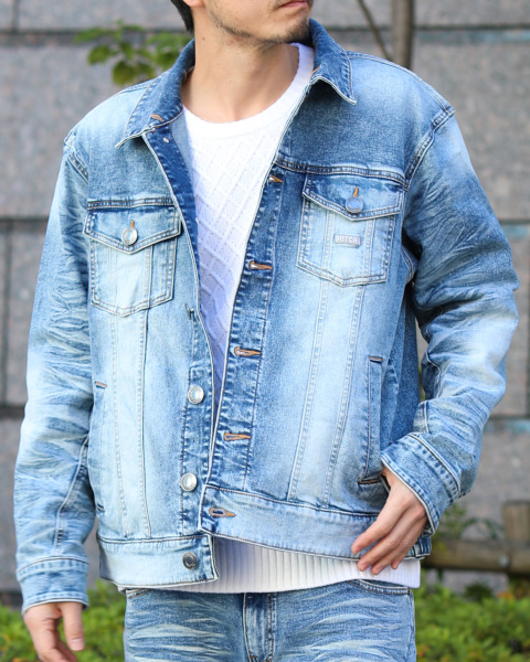 デッドストックのデニムを一新。Wrangler × ChahChahのデニム